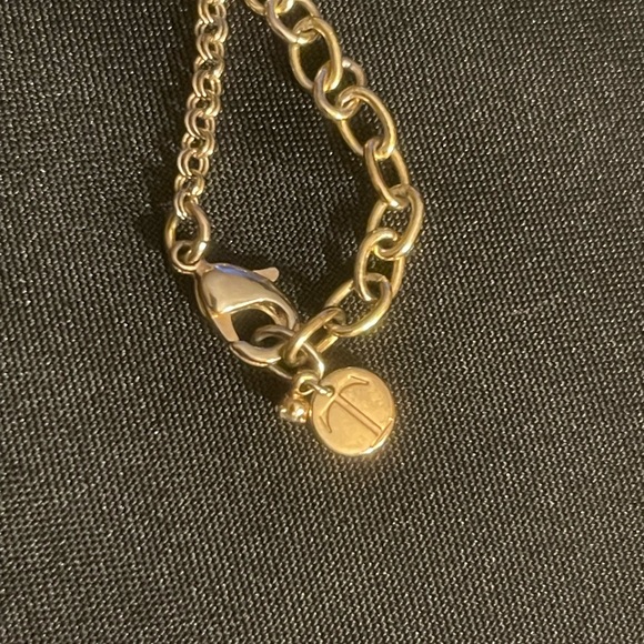 Three strand with charms necklace - Picture 3 of 6